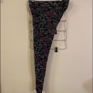 Gray purple floral leggings